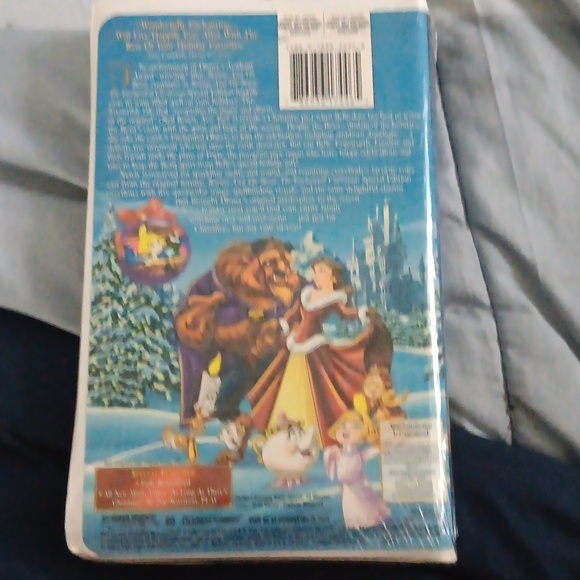 Disney Beauty In The Beast The Enchanted Christmas VHS Tape Movie Cassette - Picture 2 of 2
